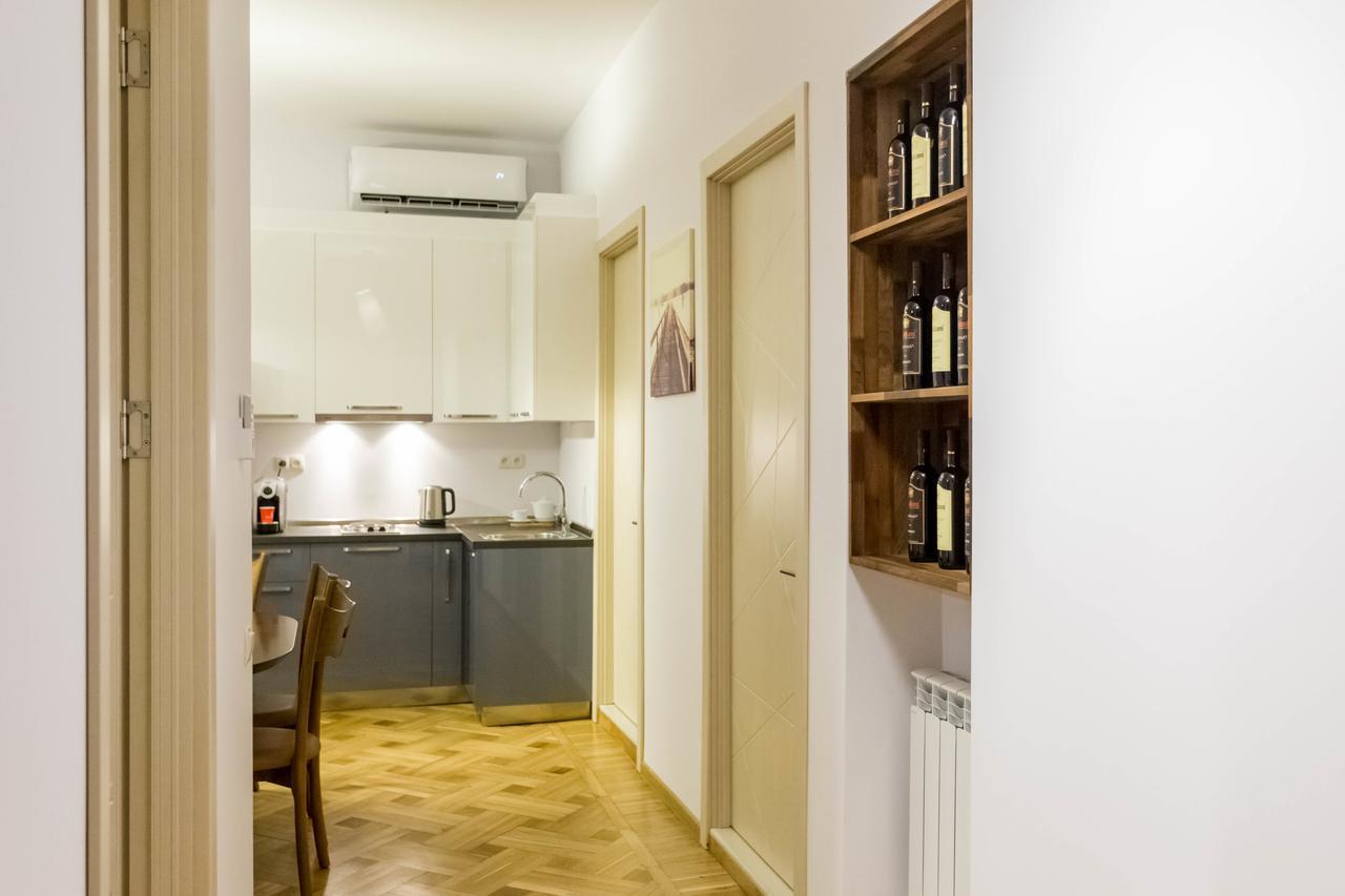 Luxury 3 Bedroom Apartment By Freedom Square City Center Tbilissi Extérieur photo