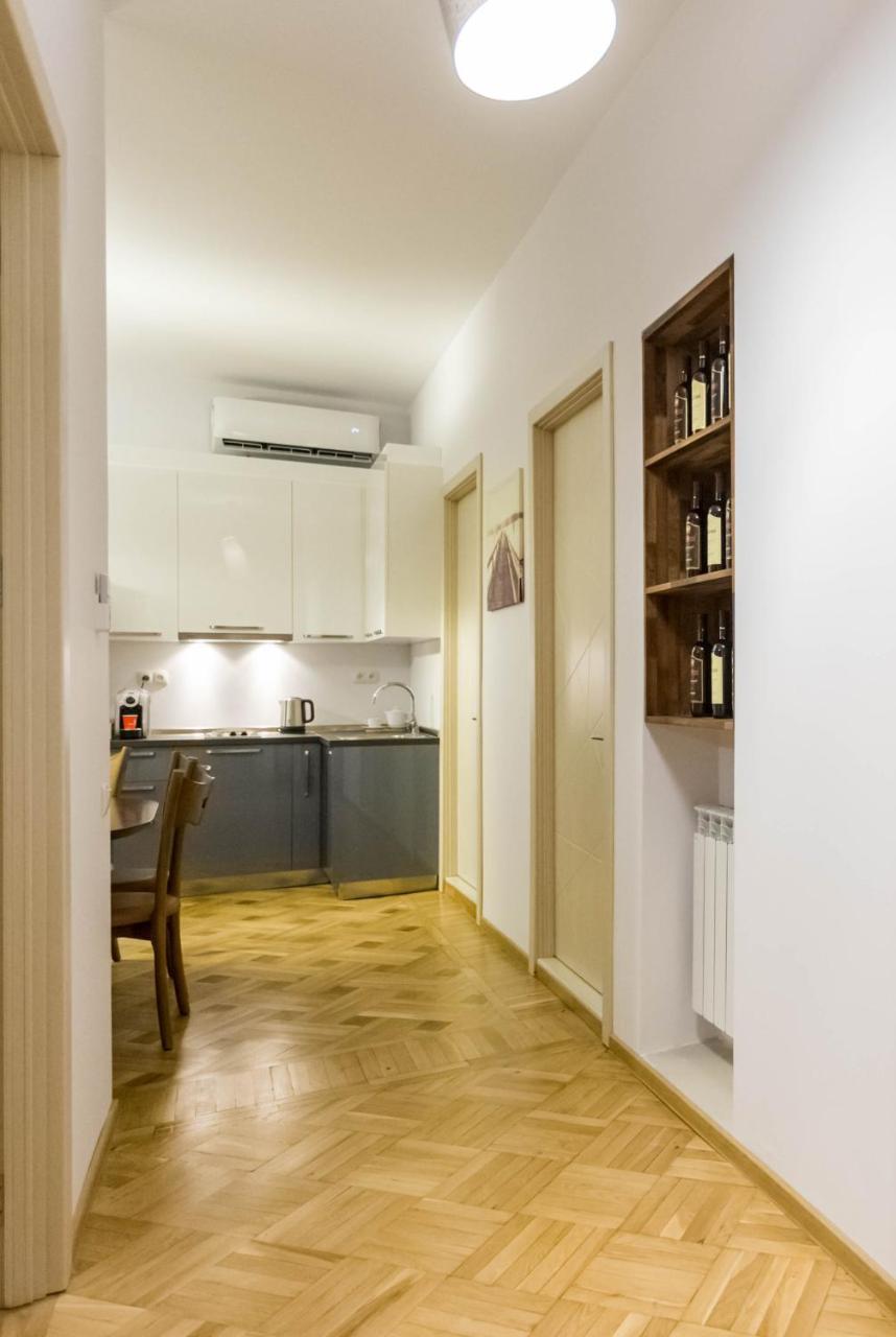 Luxury 3 Bedroom Apartment By Freedom Square City Center Tbilissi Extérieur photo